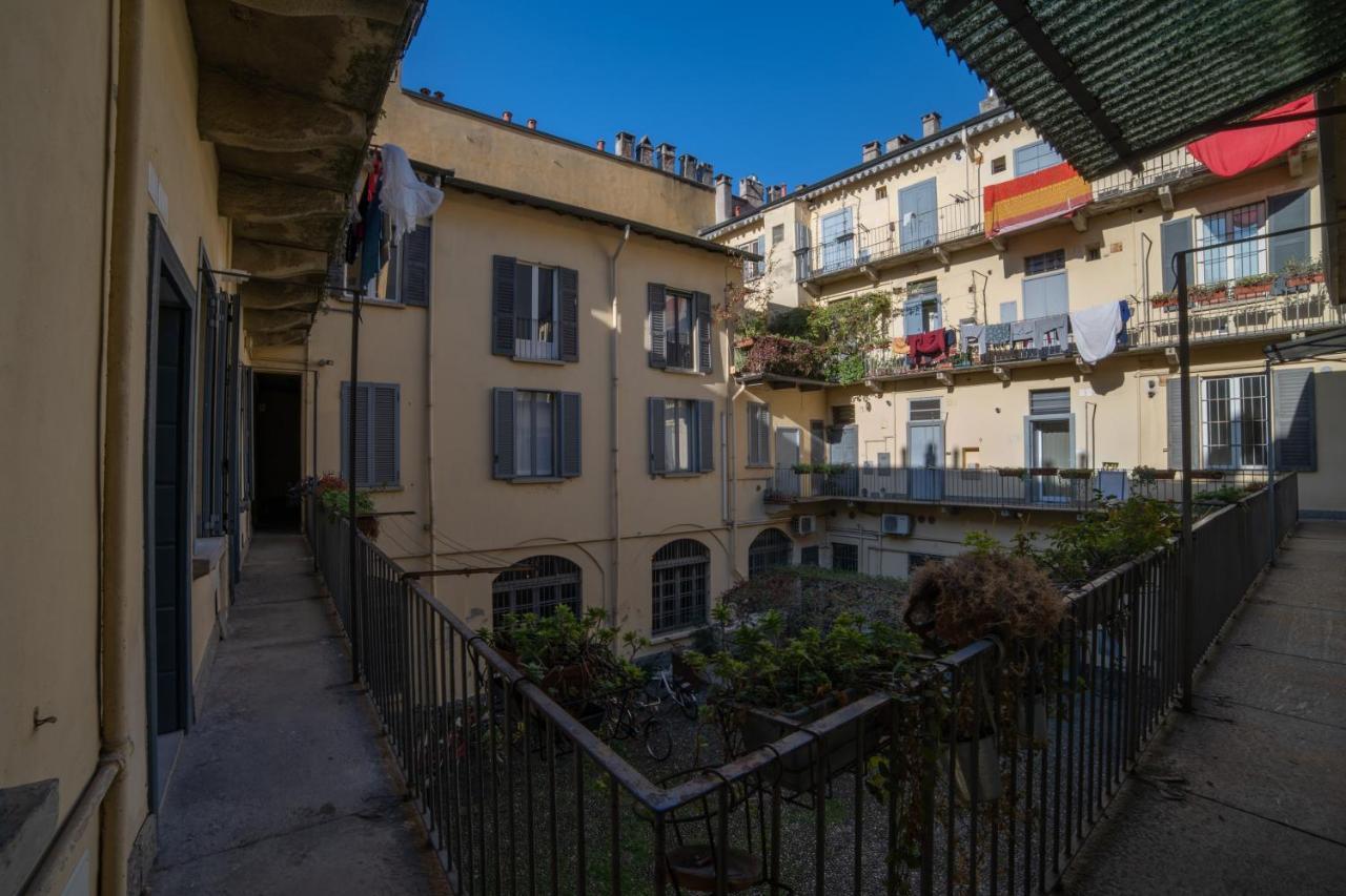 Navigli-Centro-Universita, Amazing New Apartment Milão Exterior foto